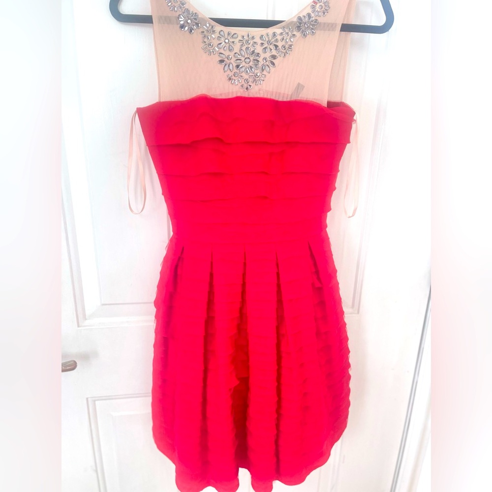 Excellent new bcbg ladies dress